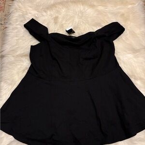 Torrid 2 Off-Shoulder Black Women’s Top